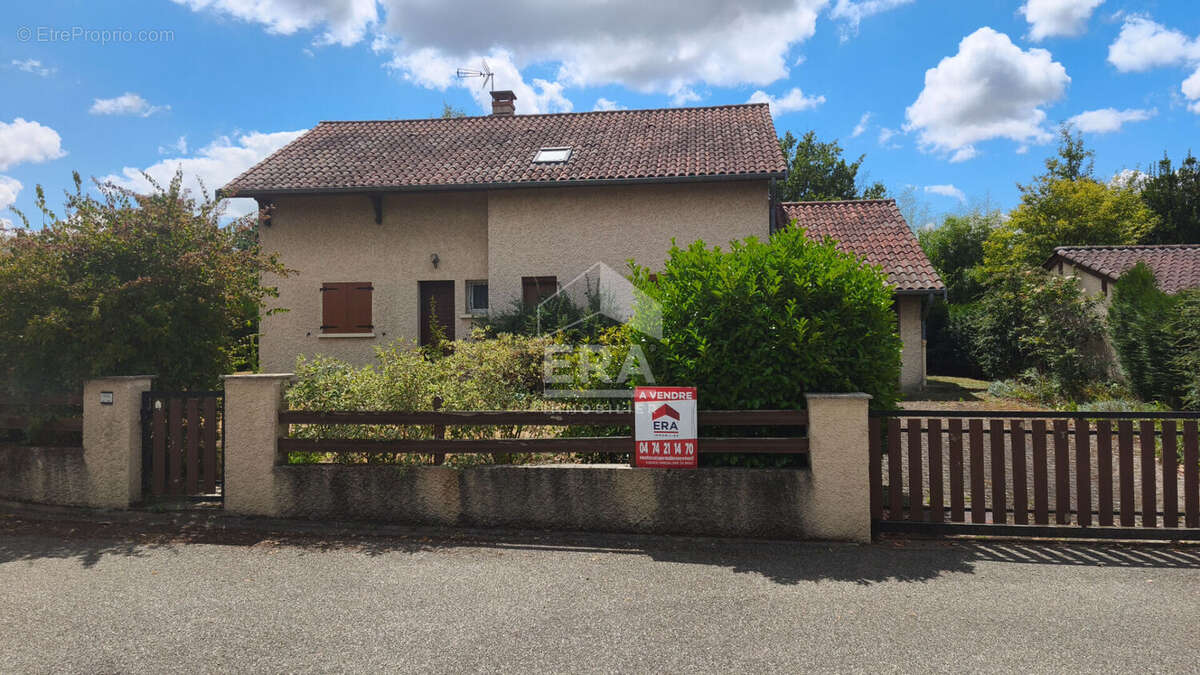 Maison 148m² à saint-denis-lès-bourg - photo 11
