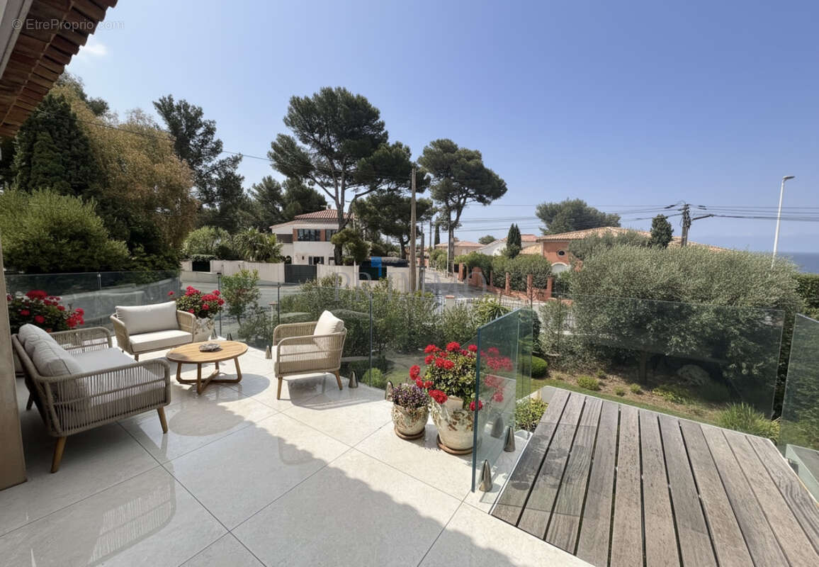 Maison à CAVALAIRE-SUR-MER