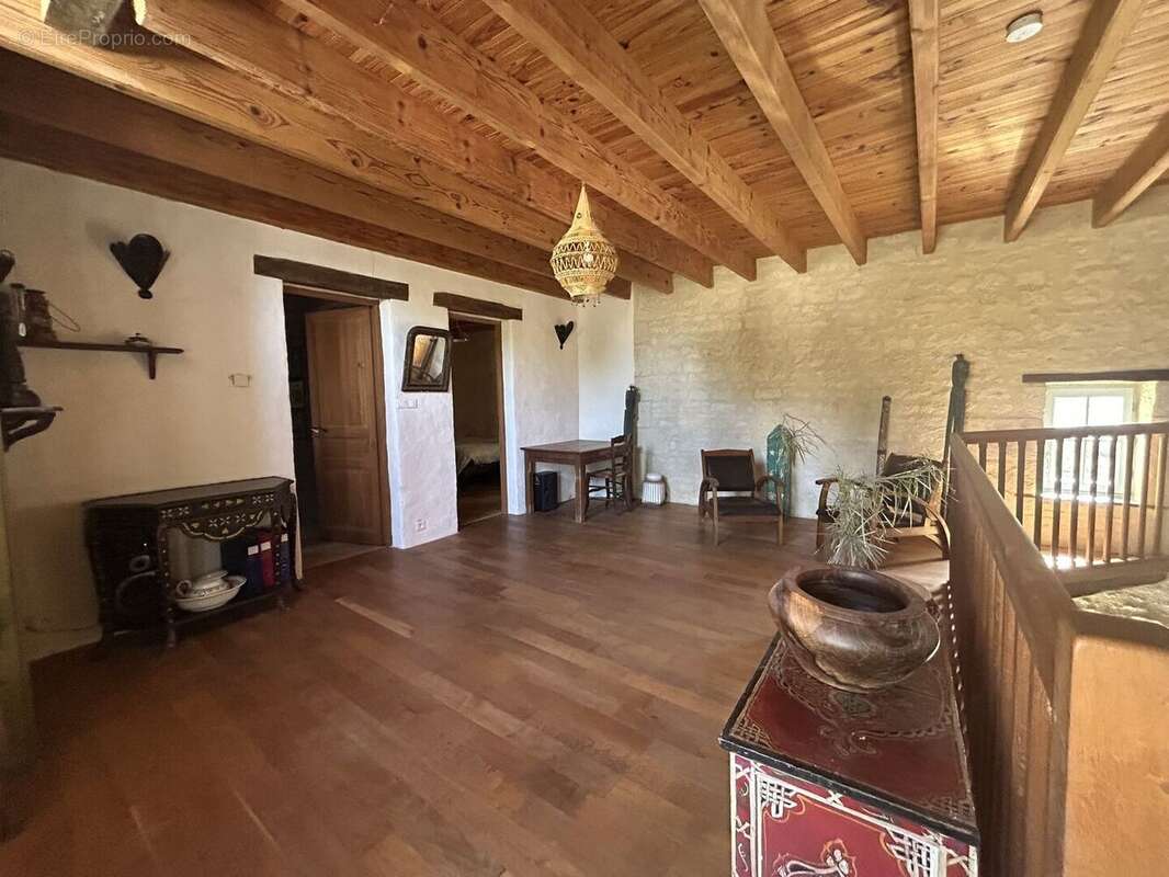 IMG4702 - Maison à SAINT-MAXIRE