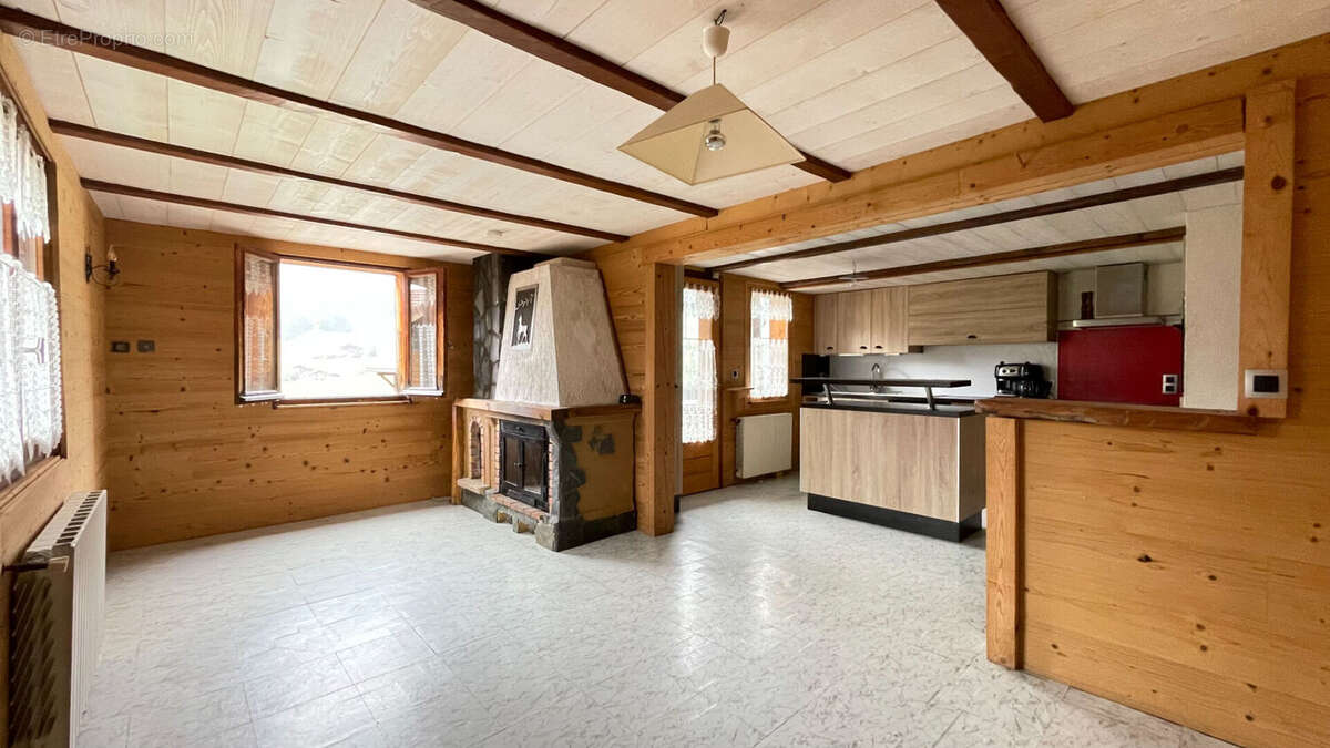 Maison à LES VILLARDS-SUR-THONES