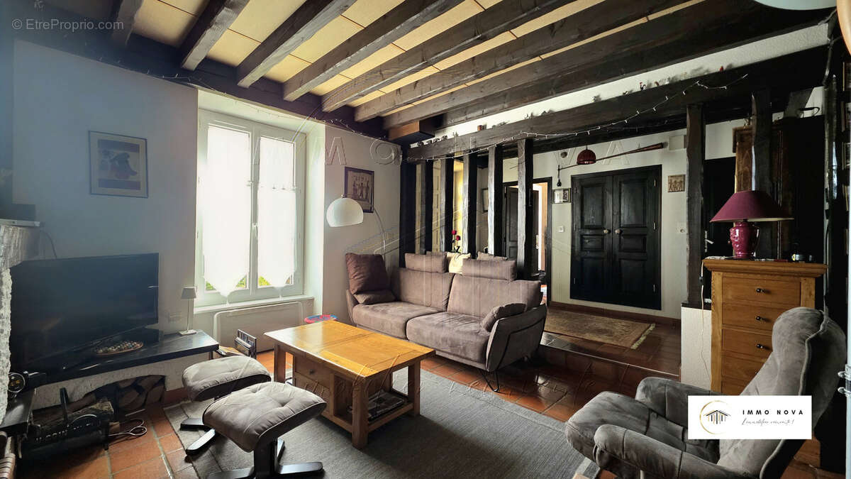 Maison à BRASSAC-LES-MINES