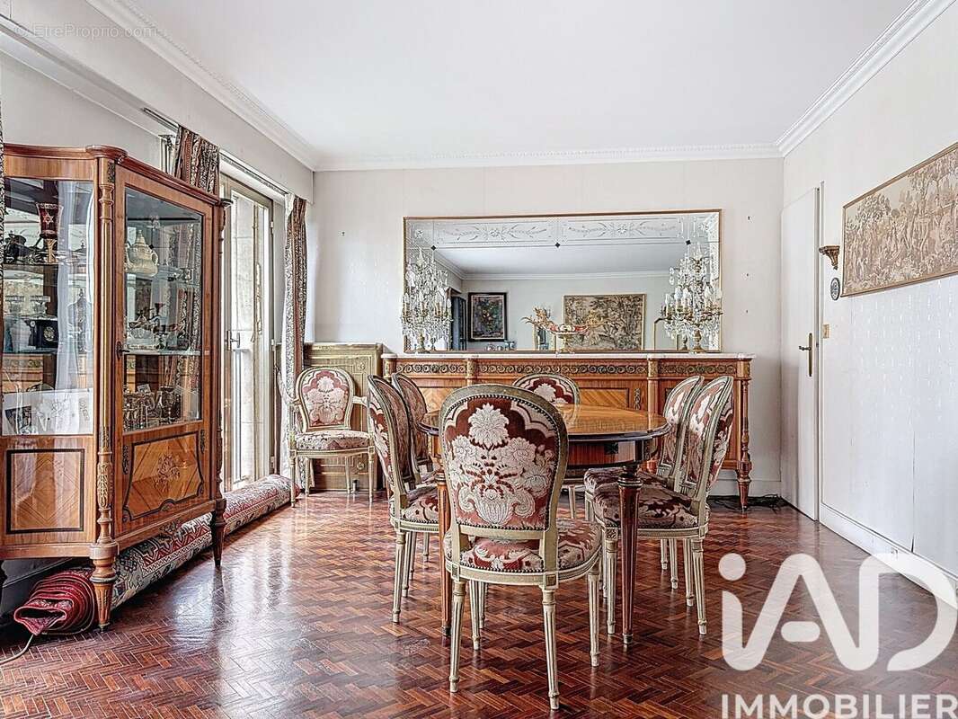 Photo 3 - Appartement à VERSAILLES