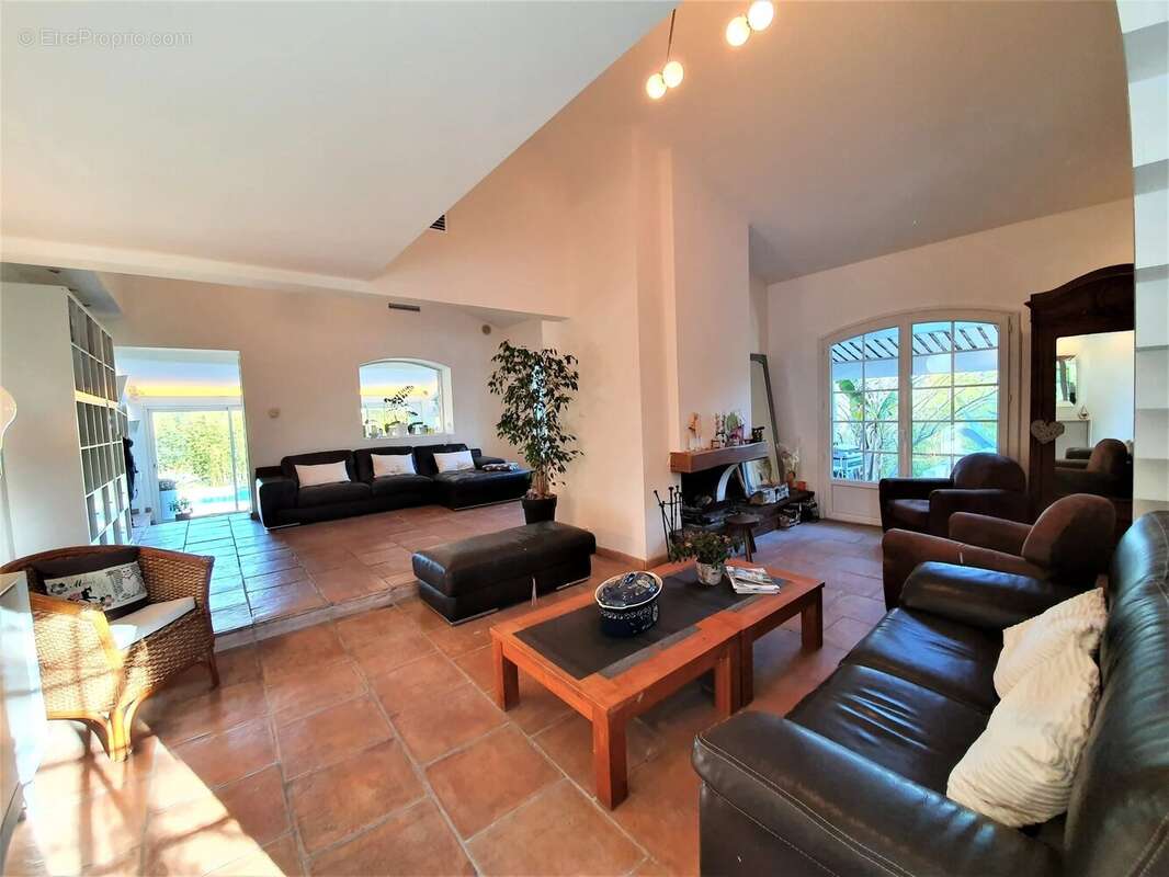 Maison 6 pièces 253m² - photo 11