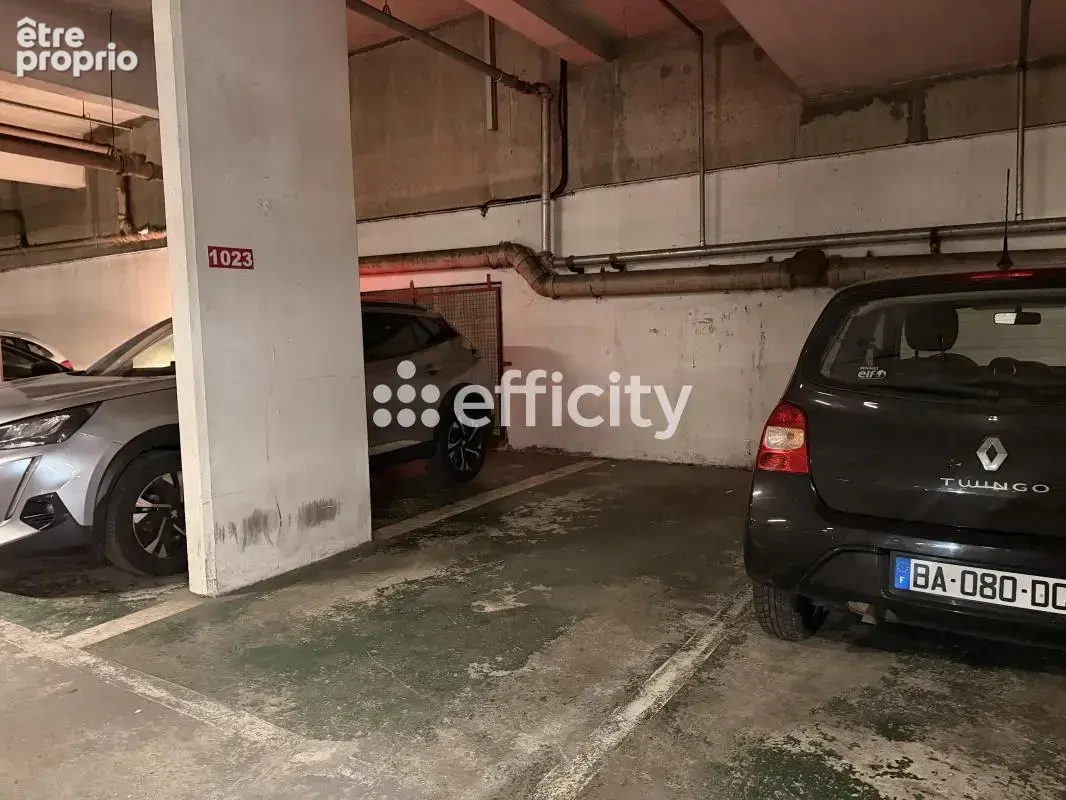Parking à ISSY-LES-MOULINEAUX