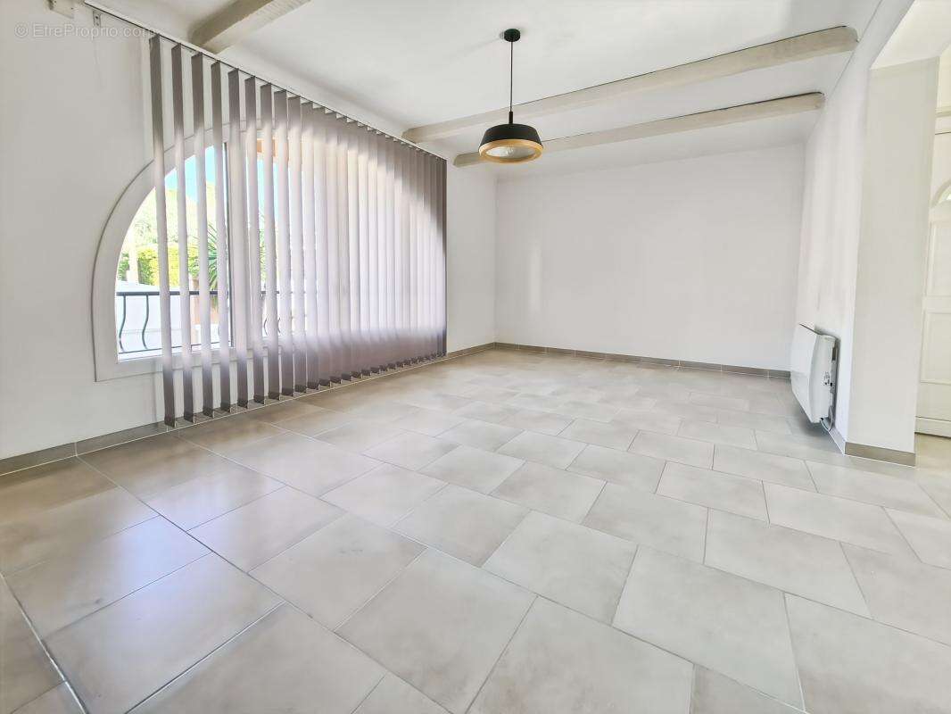 Maison à SAINT-RAPHAEL