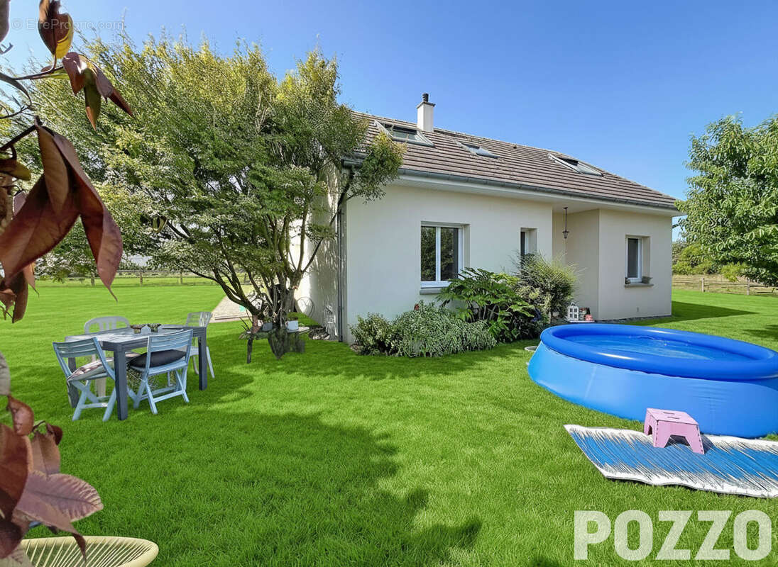 Maison à SAINT-PAIR-SUR-MER