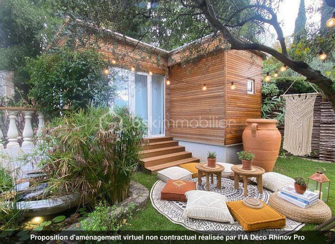 Maison à TOURRETTES