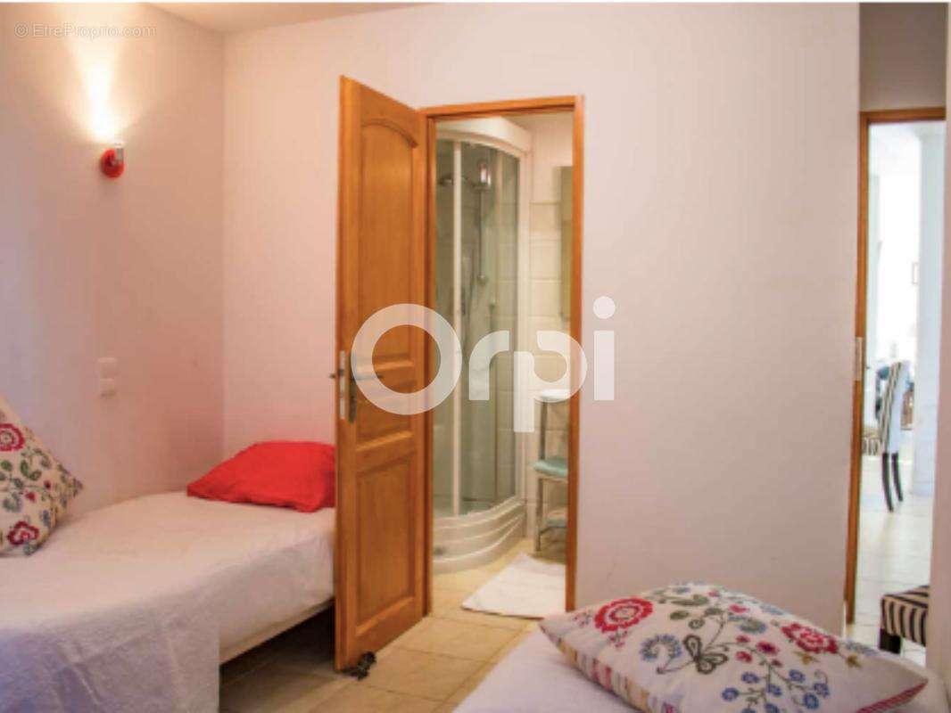 Appartement à MONTAUROUX