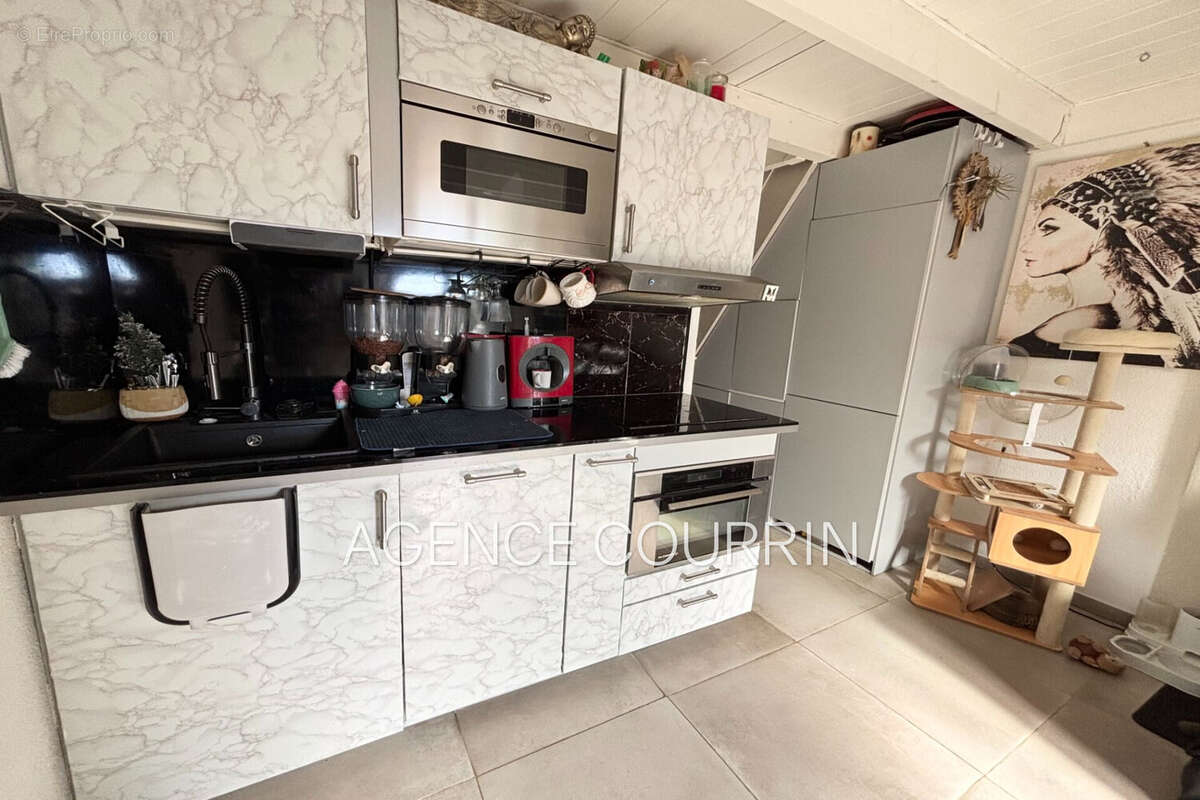 Maison à SAINT-VALLIER-DE-THIEY