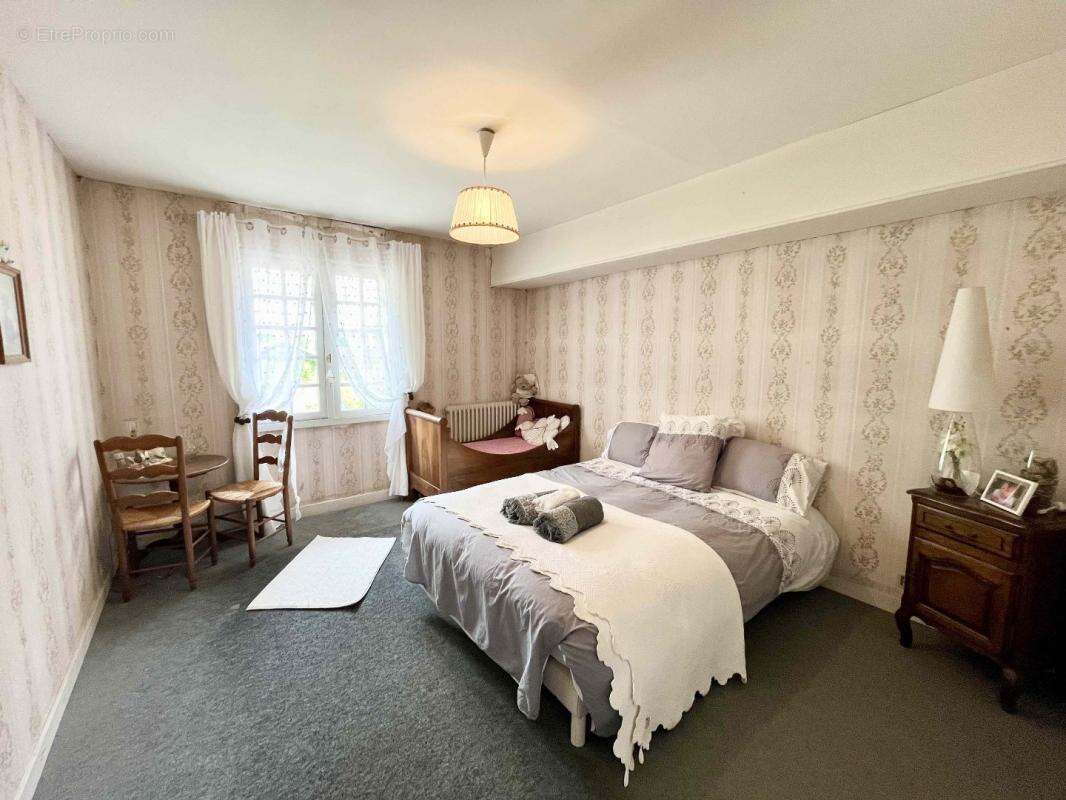 Maison à ANSAC-SUR-VIENNE