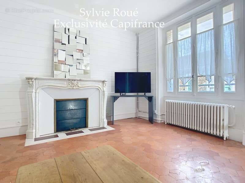 Maison à VILLIERS-SAINT-FREDERIC