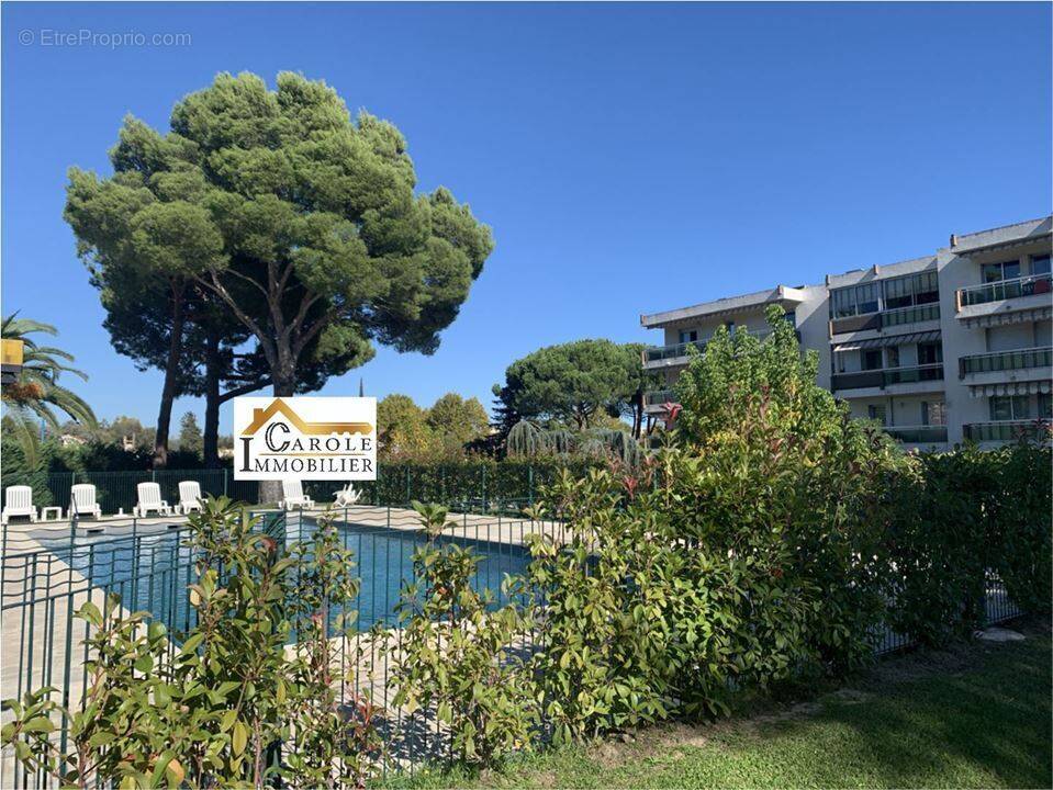 Appartement à MANDELIEU-LA-NAPOULE