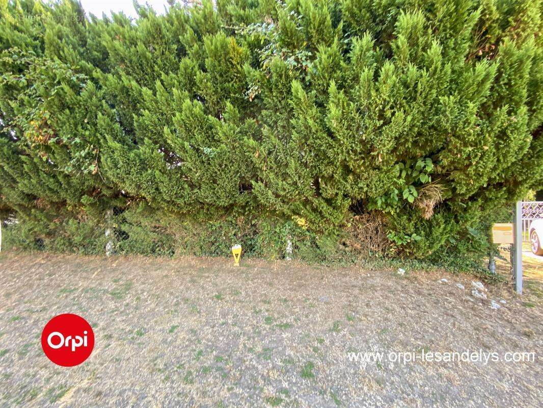 Terrain 10min Les Andelys env. 1642 m² - photo 2