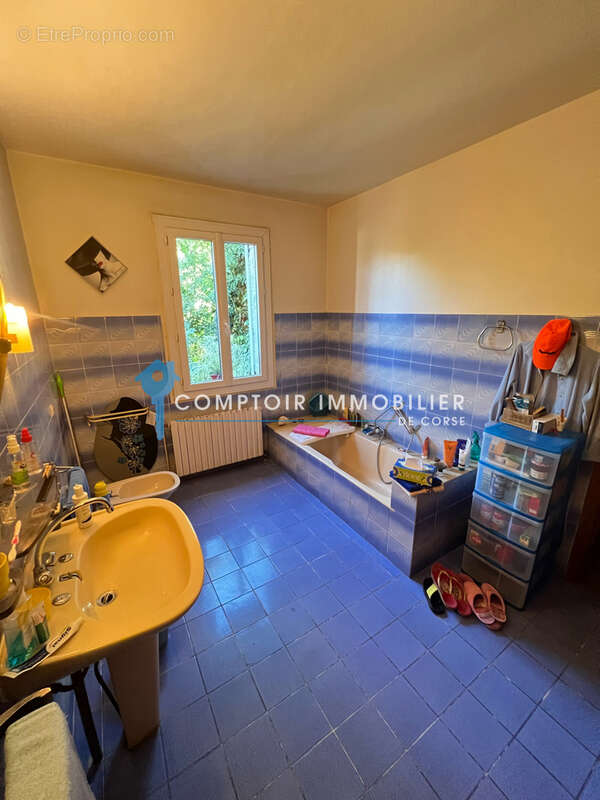 Maison 244m2 avec vue mer - photo 8
