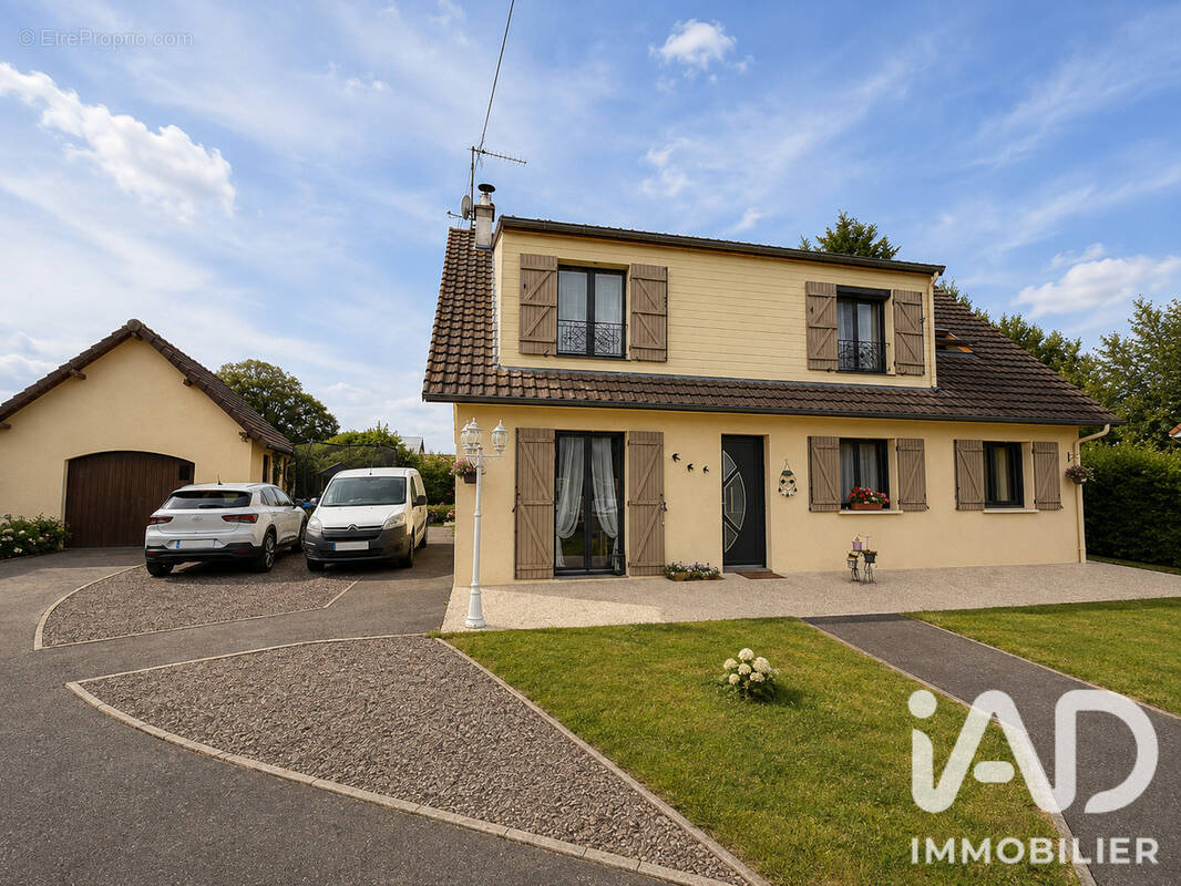 Photo 1 - Maison à LALEU