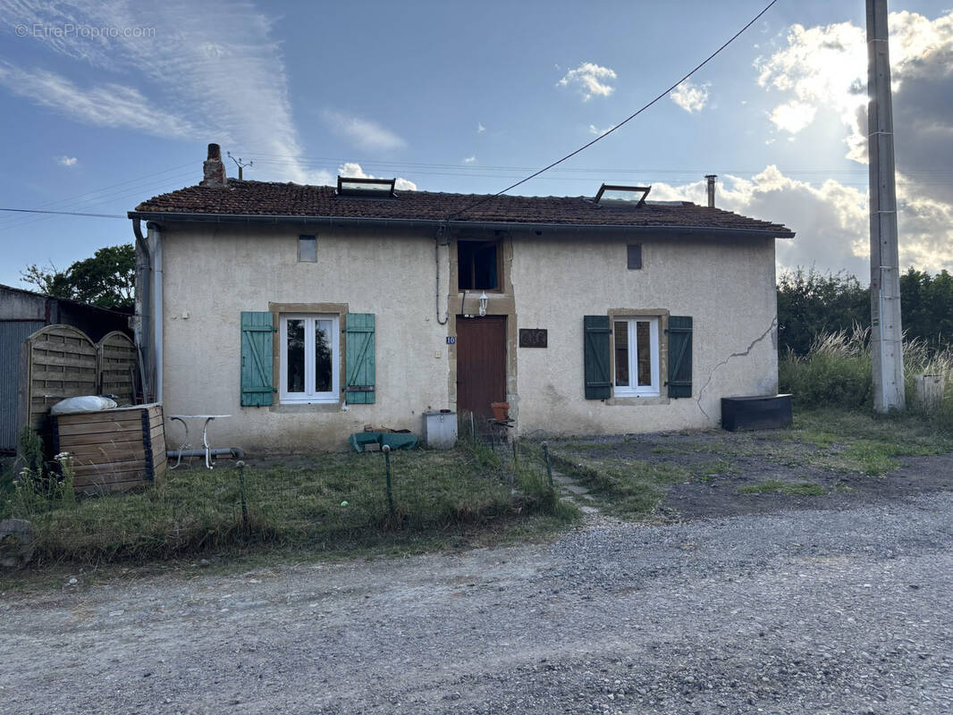 Maison à REMILLY