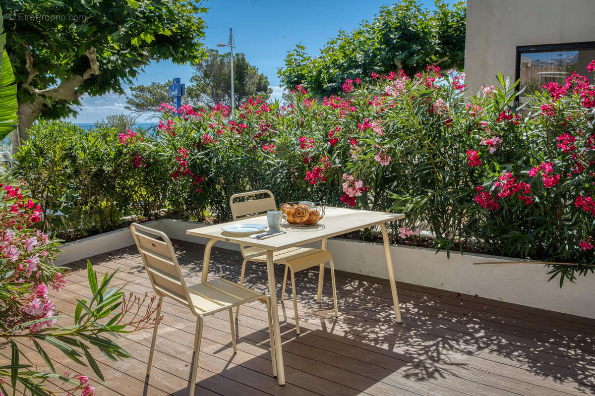 Du studio au t3 au sein d'une residence intimiste 8 lots  à 50 m de la plage aux issambres - photo 8