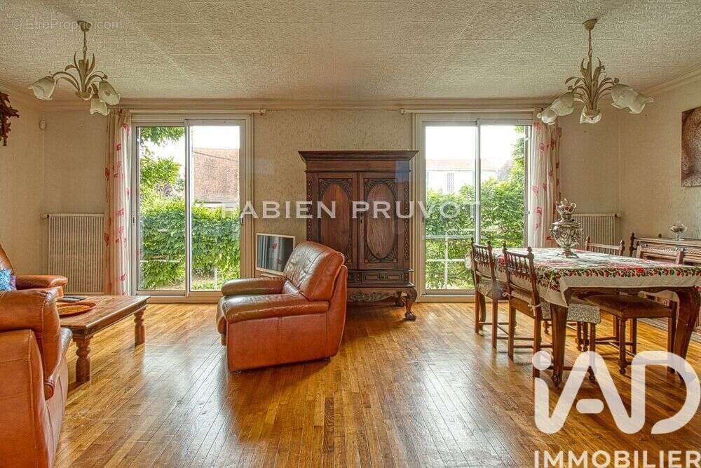 Maison 136 m² à Herblay  - photo 2