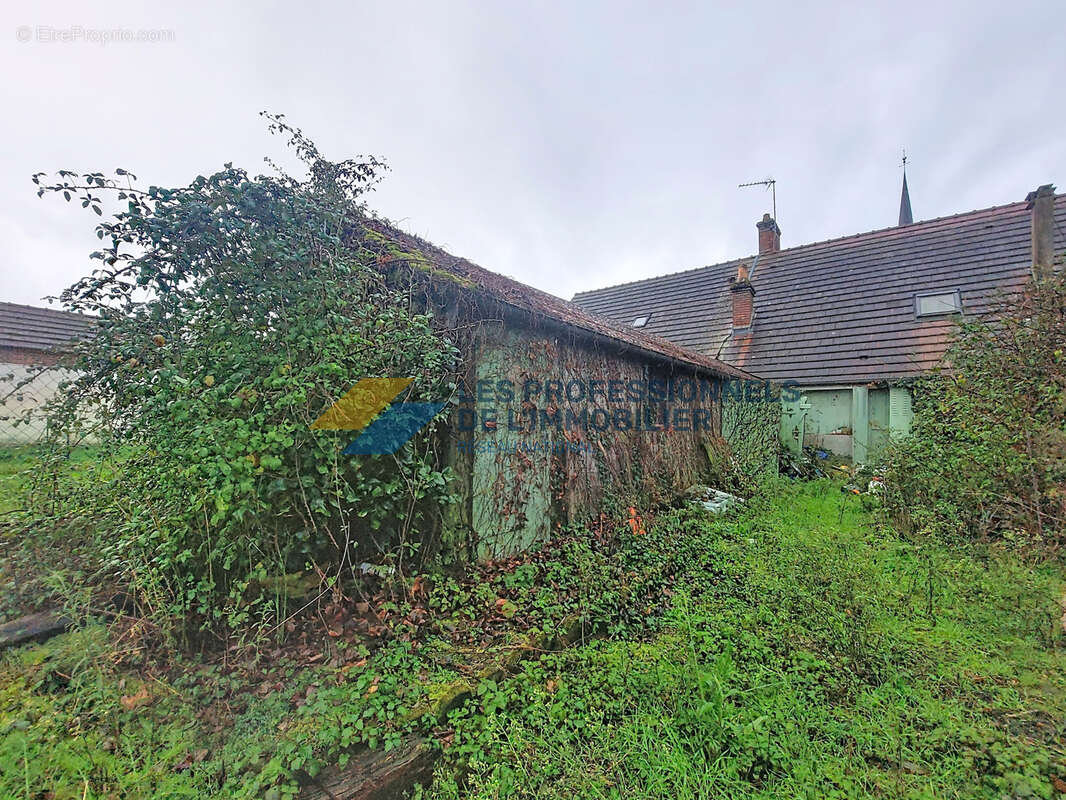Maison à VILLEMURLIN