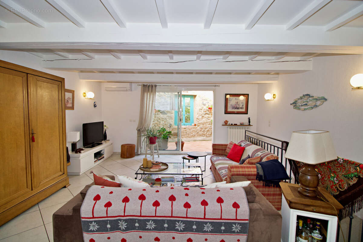 Maison à TOUROUZELLE