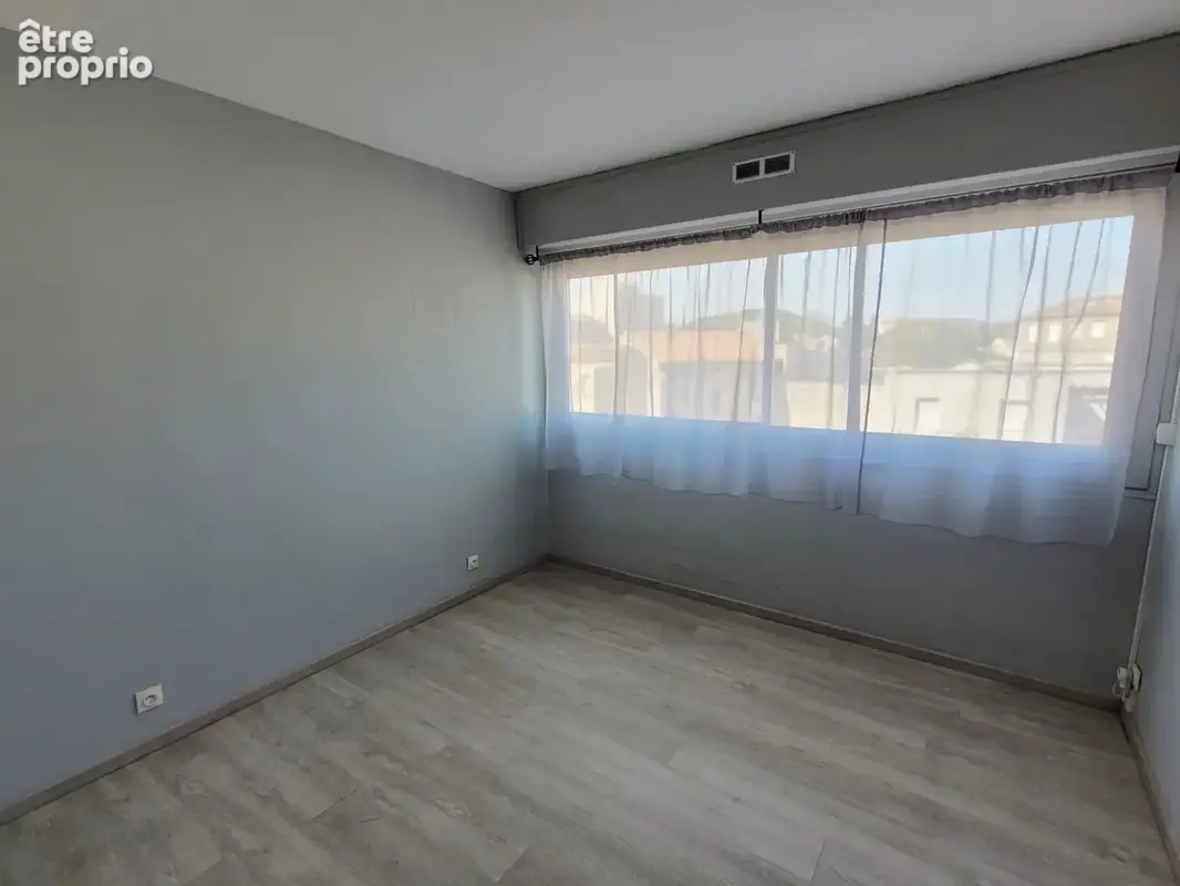 Appartement Centre Alès - 4 pièces - 78.54 m² - photo 5