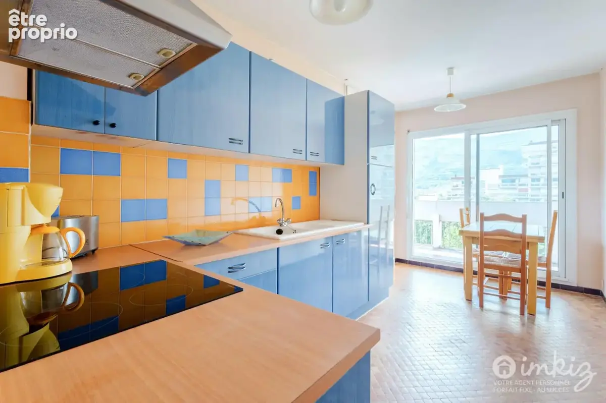 Dernier étage, vue dégagée, balcon 16m² - photo 8