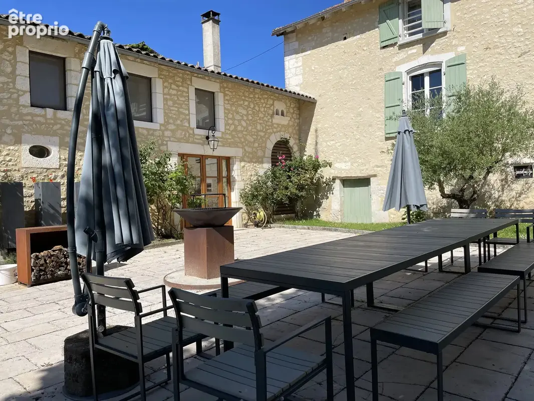 Prestigieux domaine équestre situé sur 41 hectares avec un lac - photo 16