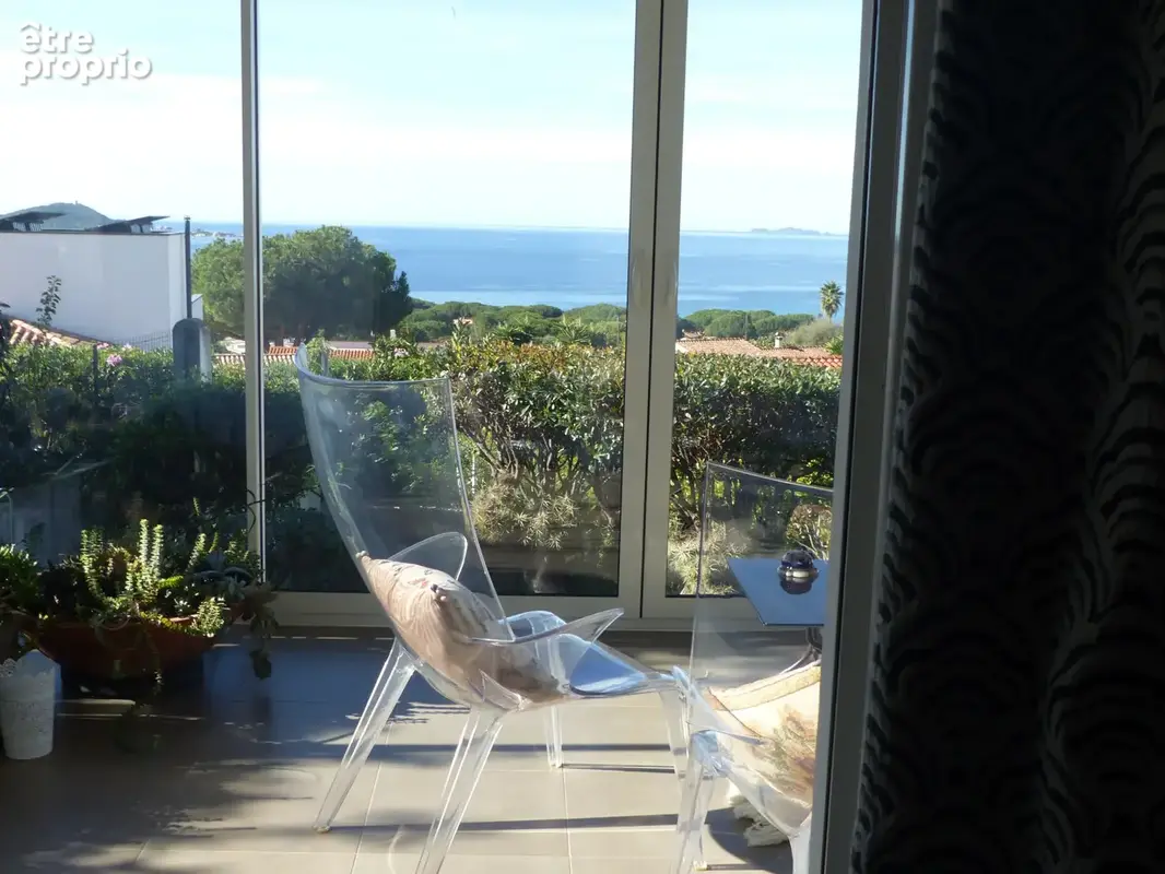 Charmante villa de 137m2 de plain pied Agosta Plage belle vue mer. - photo 8
