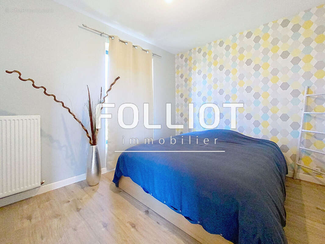 Maison à SAINT-MARTIN-DES-BESACES