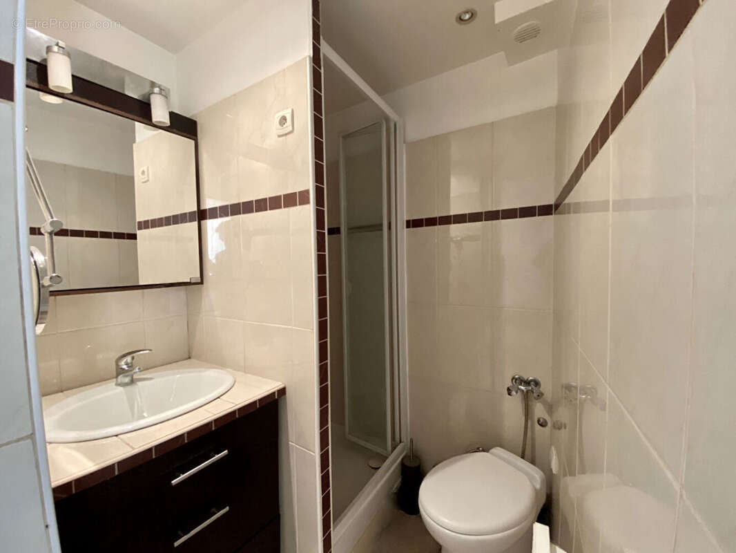 Appartement à PARIS-2E