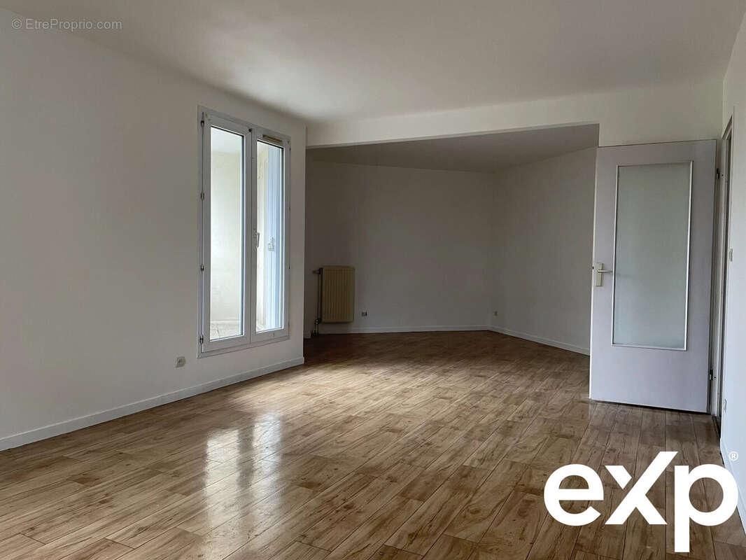 Appartement à RIS-ORANGIS