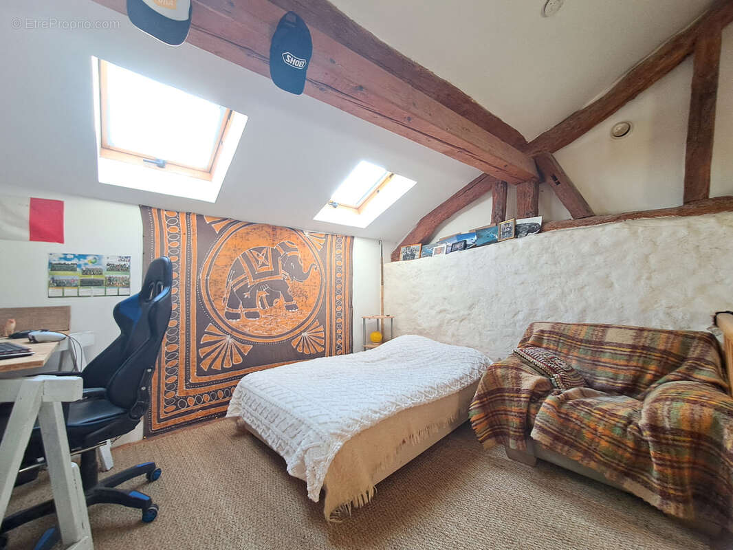 Maison à CLERMONT-DESSOUS