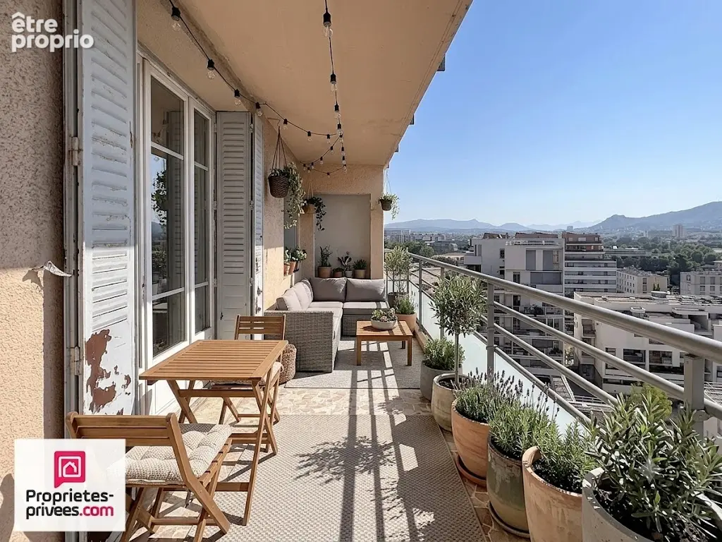 Appartement à MARSEILLE-8E