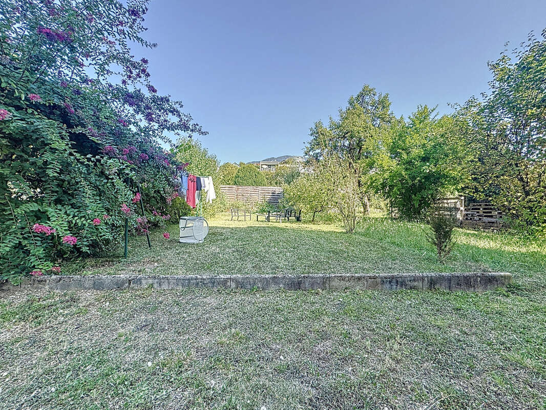 Appartement à AIX-LES-BAINS