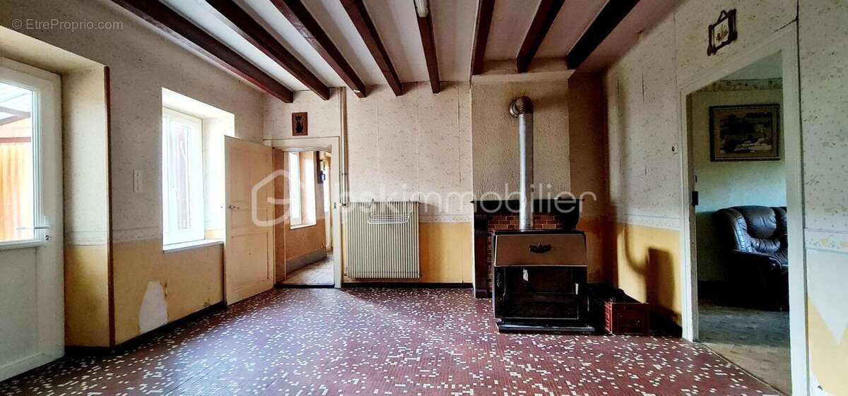 Maison à CHARNAY-LES-CHALON