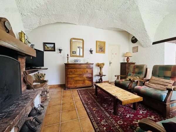 Maison de village avec jardin attenant - photo 8