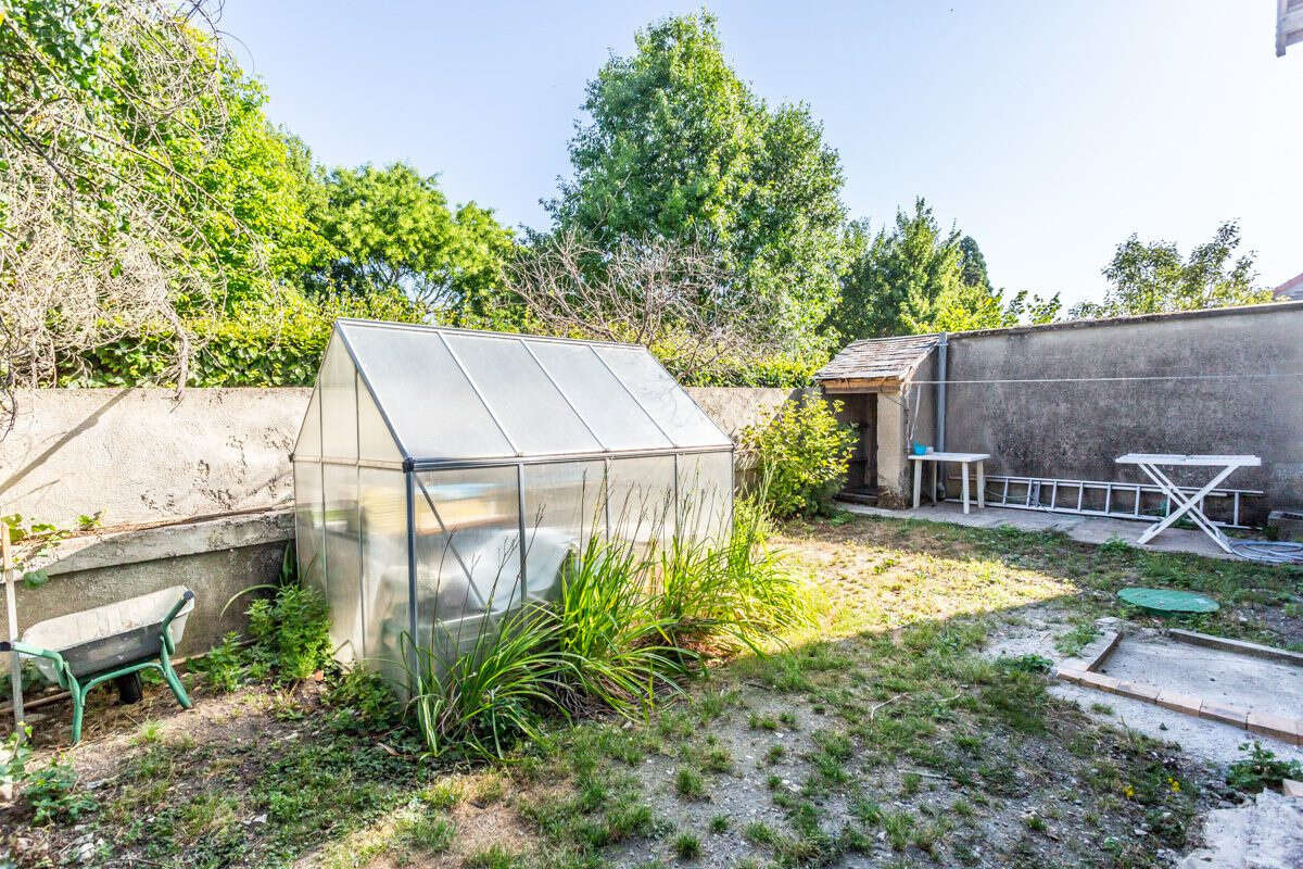 Maison à SAINT-DOULCHARD