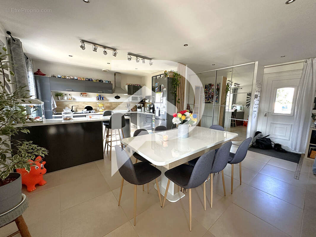 Maison à SOREL-MOUSSEL