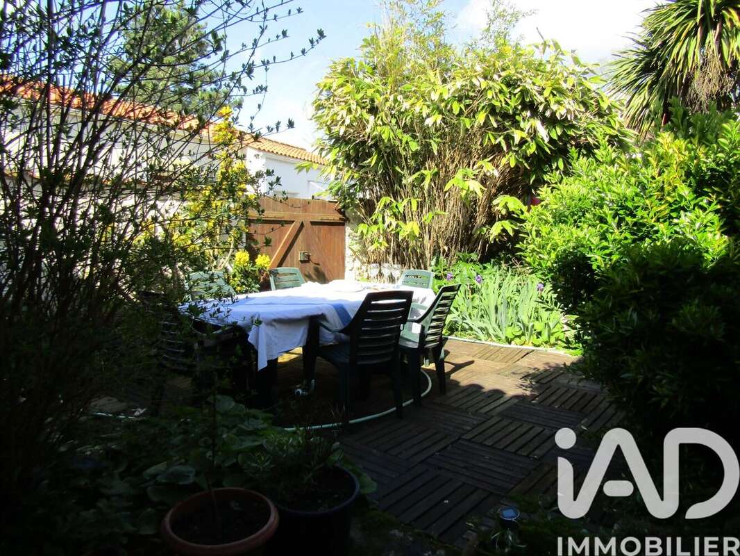 Photo 5 - Maison à LE GUA