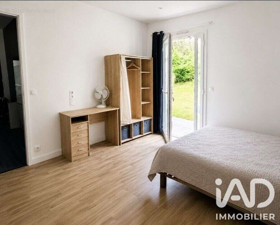 Maison 137 m² à Flaugeac  - photo 8