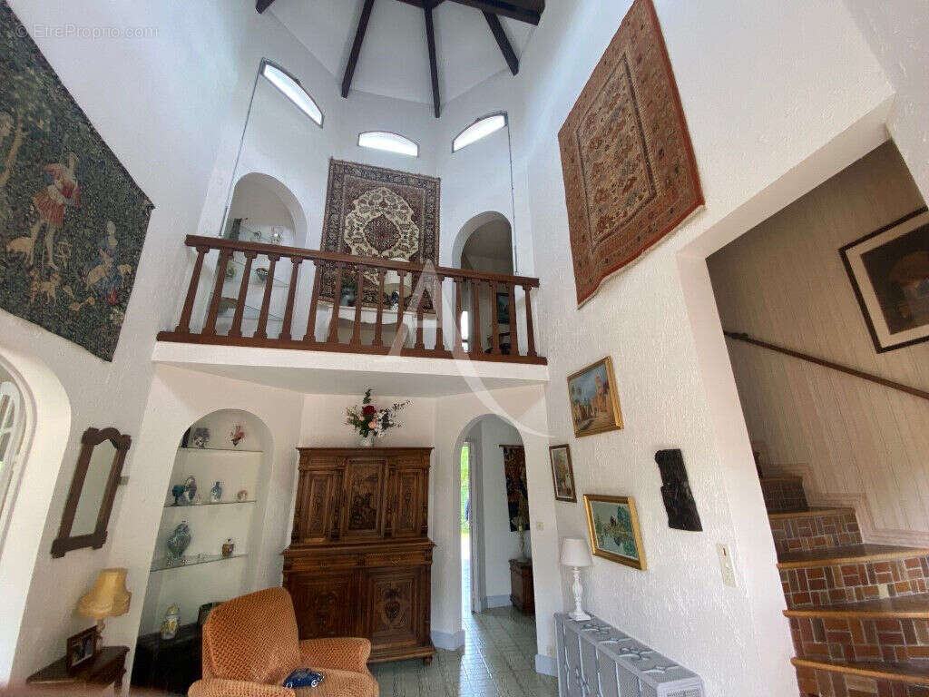 Maison à COSNE-COURS-SUR-LOIRE