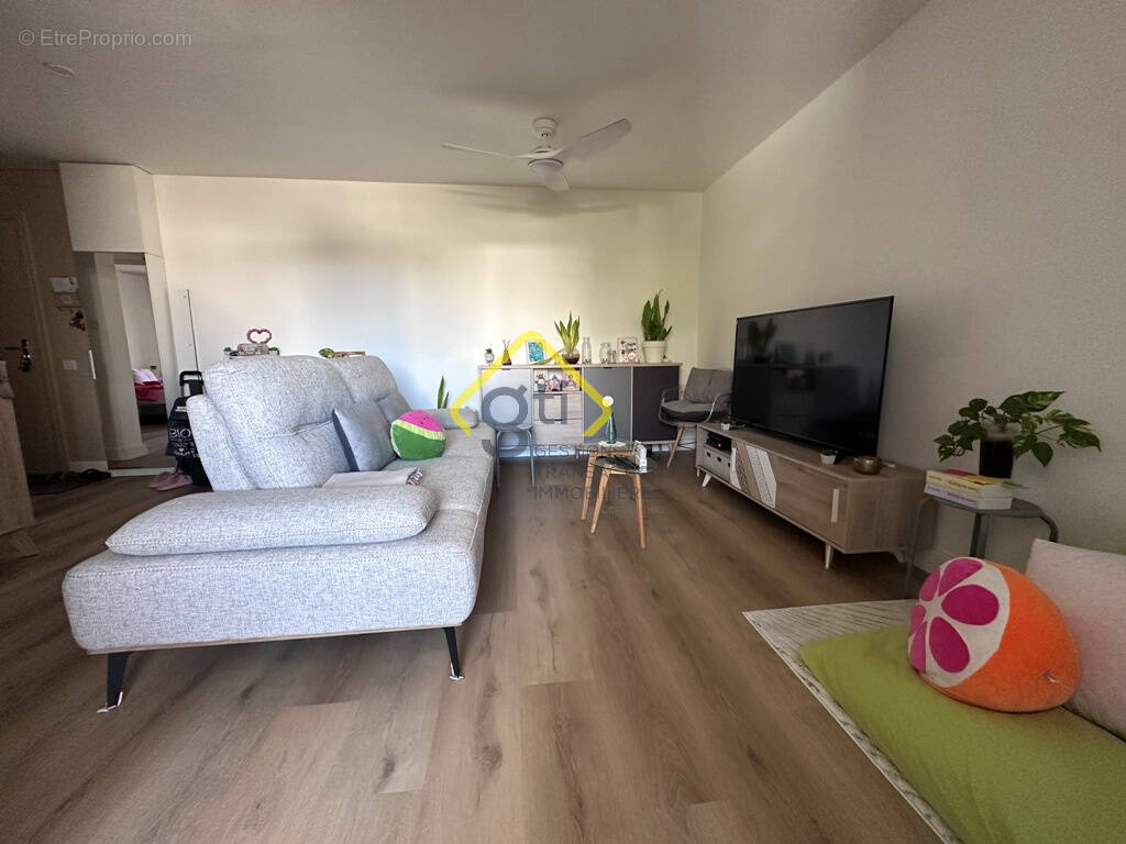 Appartement à SAINT-DENIS