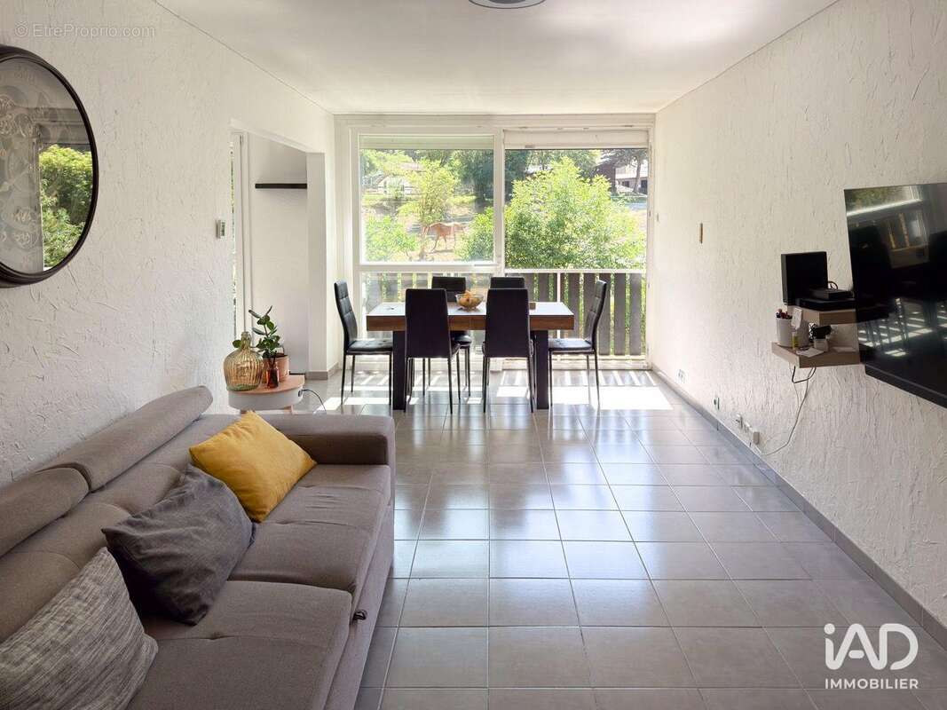Photo 2 - Appartement à ECHIROLLES