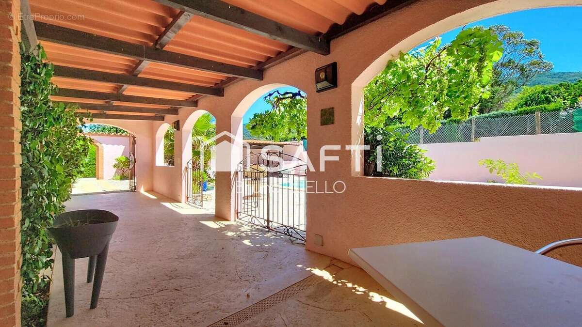 Photo 9 - Maison à MONTESQUIEU-DES-ALBERES