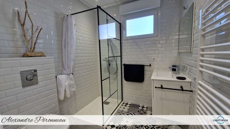  villa d’exception – 6 pièces – piscine, spa, cinéma + maison annexe indépendante - photo 10