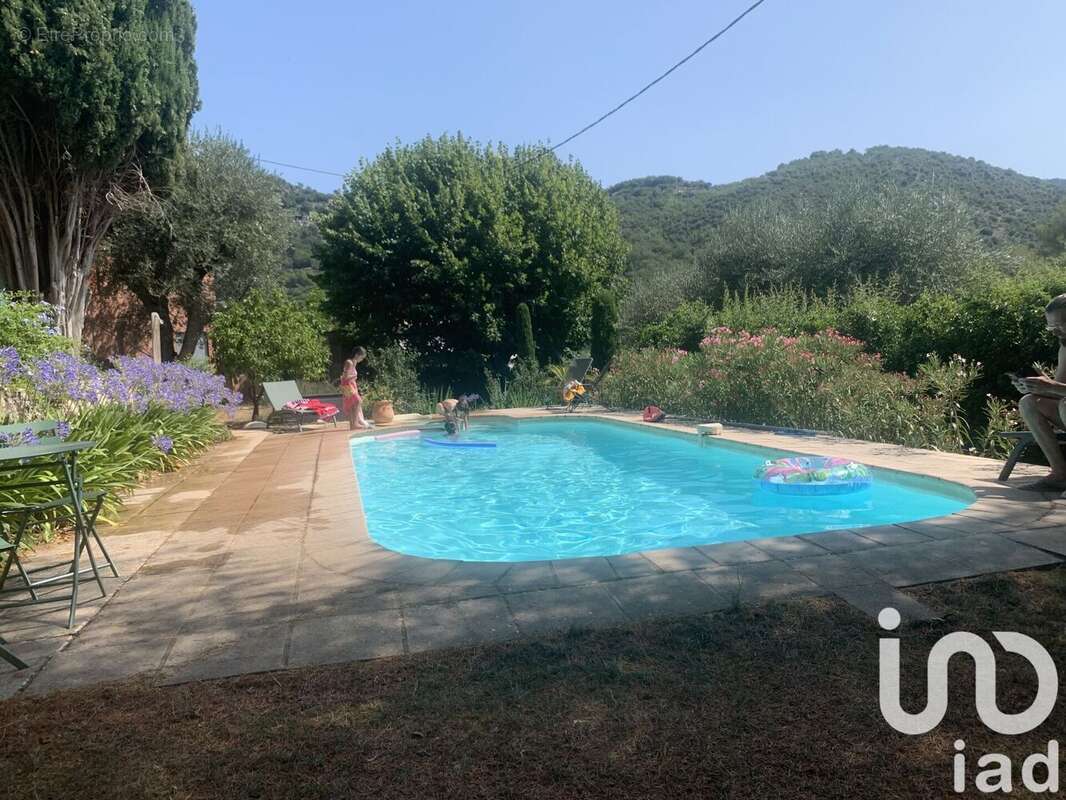 Photo 8 - Maison à LE BROC