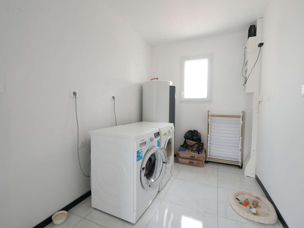 Maison à LE GUE-D&#039;ALLERE