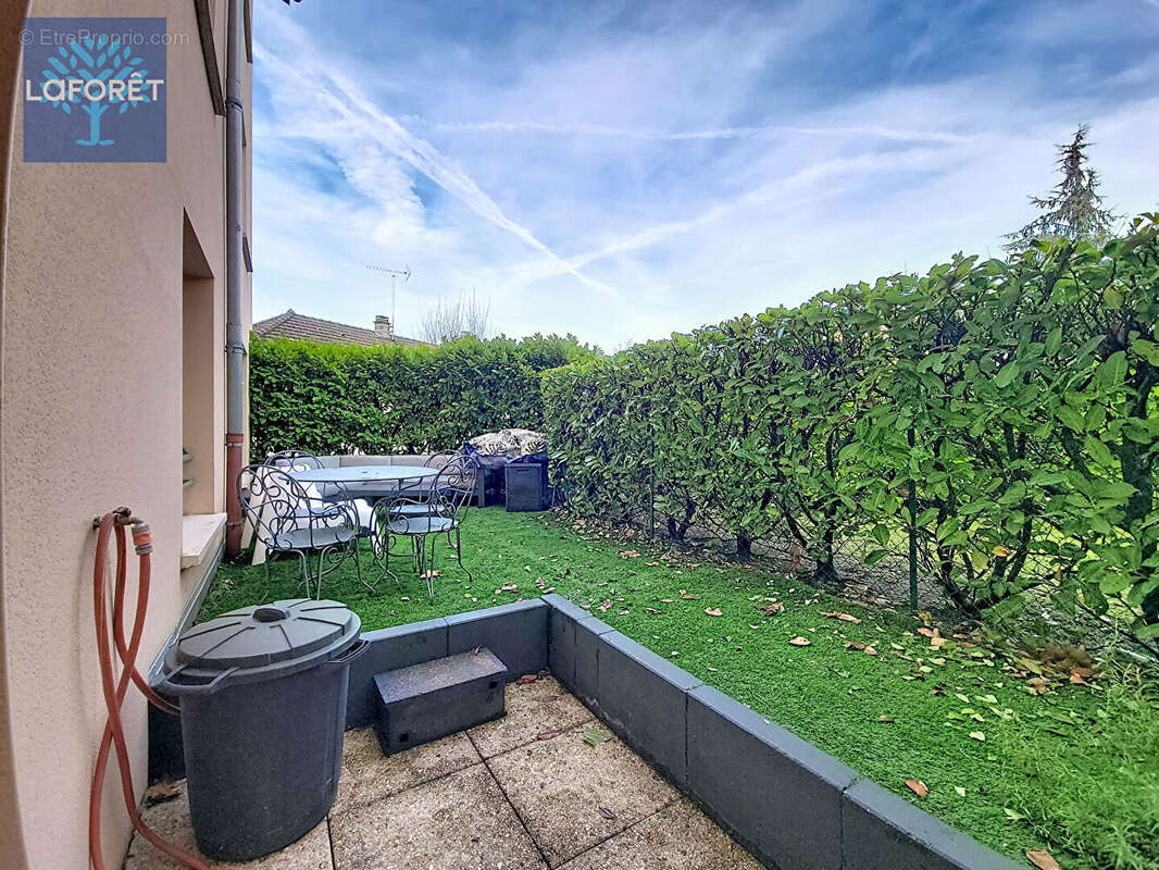 Appartement à VOURLES