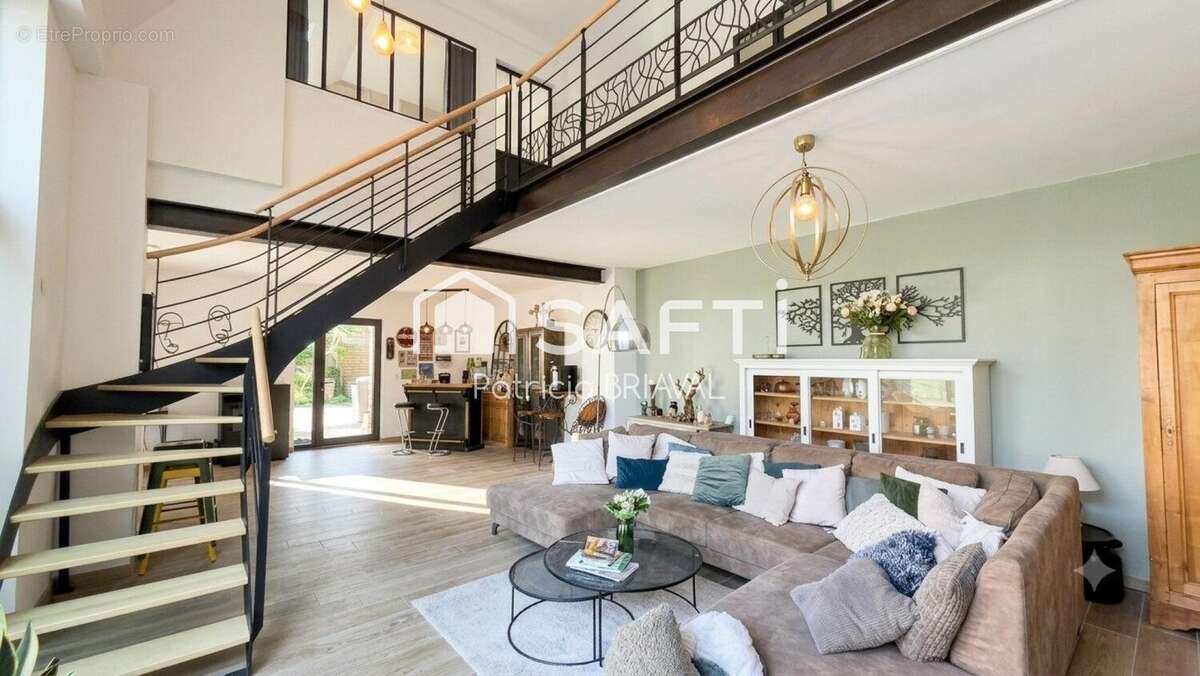 Maison 273 m² à Haute-Avesnes  - photo 2