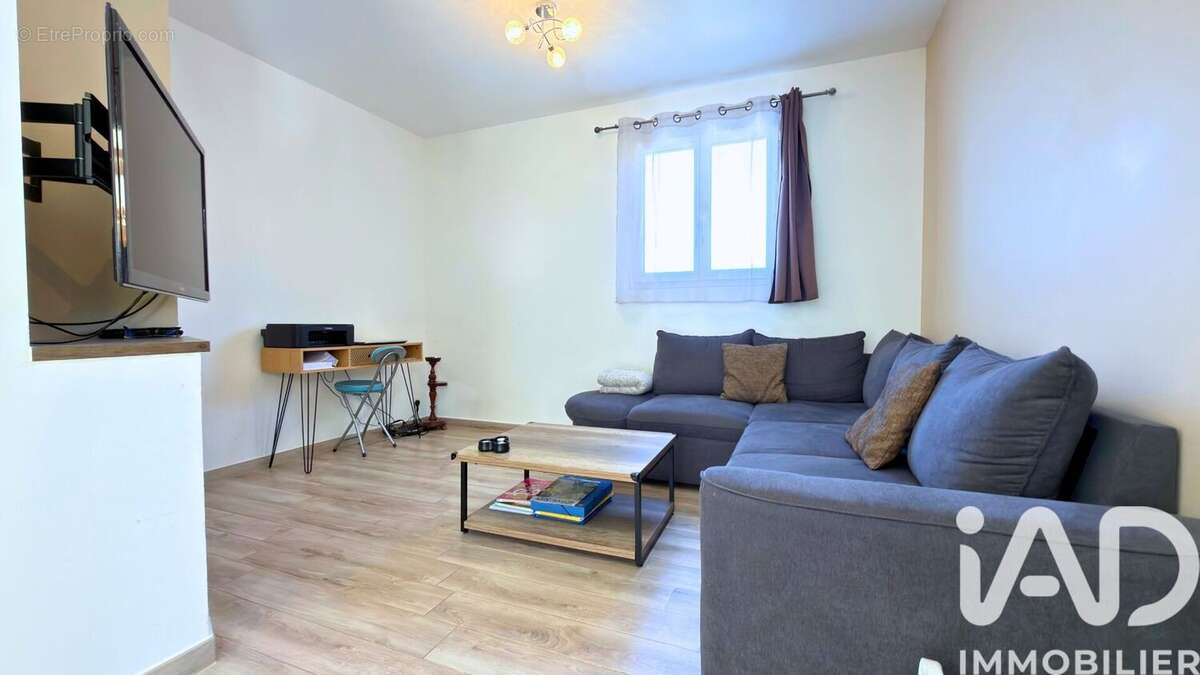 Photo 6 - Maison à MEYRARGUES